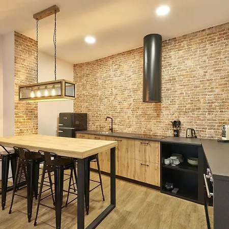 Loft Diseno El Taller Del Abuelo Con Parking Apartament
